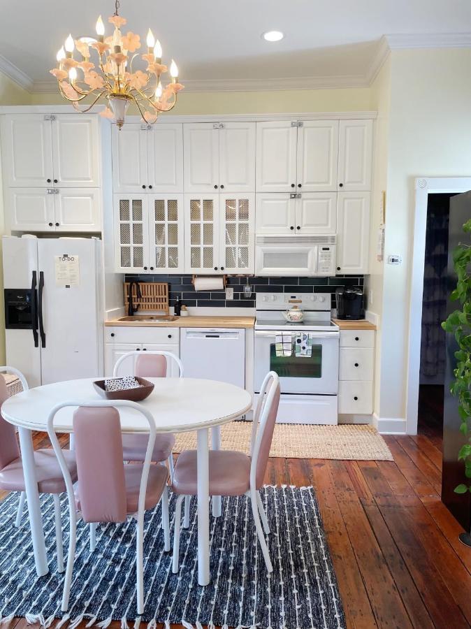 Charming 1885 Parlor Loft Downtown Savannah Stay Buitenkant foto