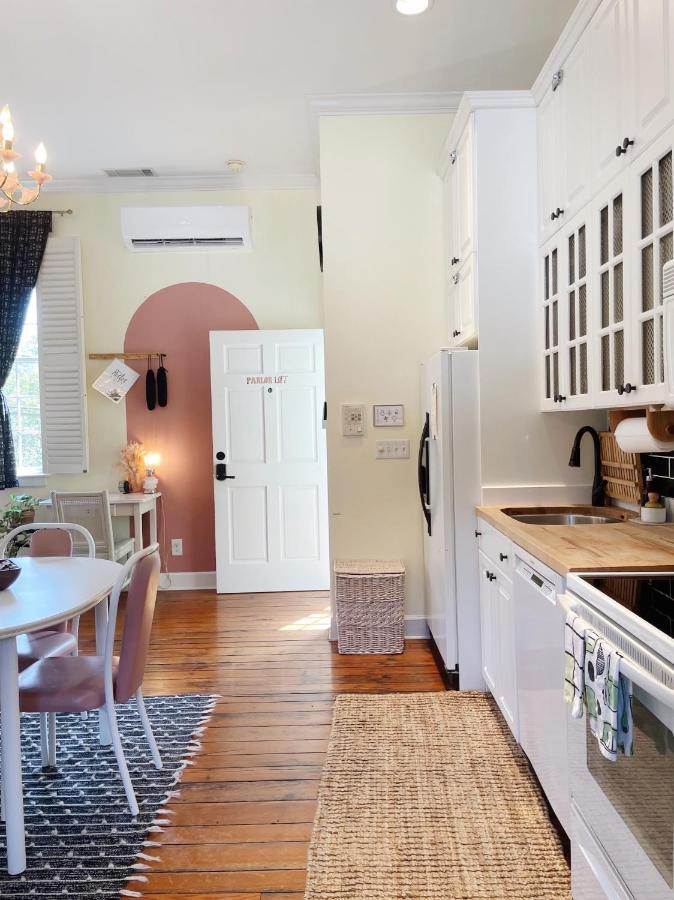 Charming 1885 Parlor Loft Downtown Savannah Stay Buitenkant foto